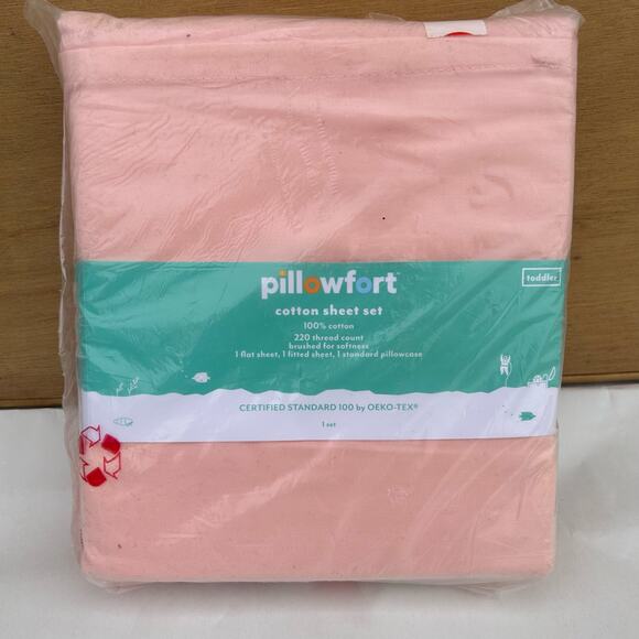 ─୨ৎ─ Pillowfort Pink Bedding for Toddler (4C-014) - Picture 1 of 3